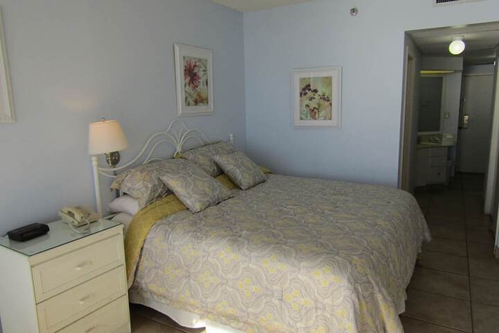 Room 13 of 123