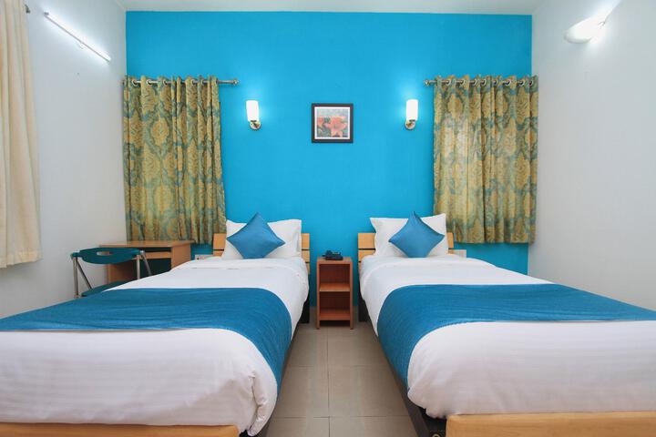 Room 5 of 5