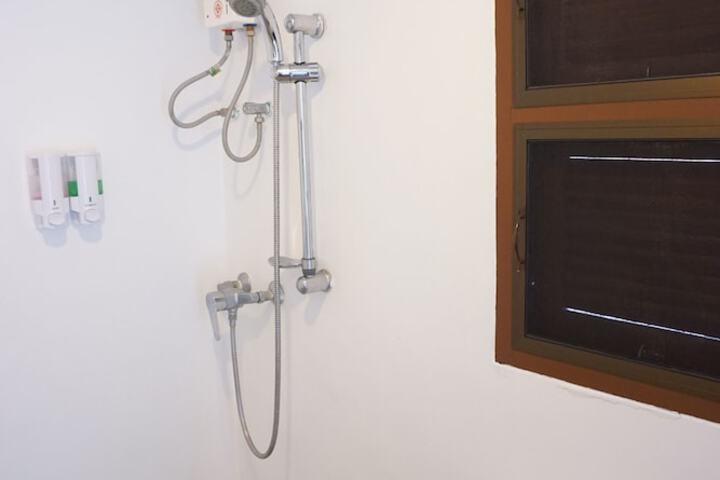 Room 45 of 64