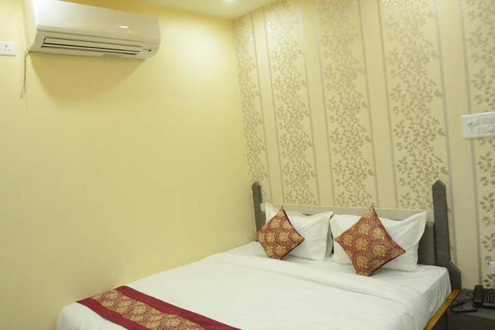 Room 21 of 41