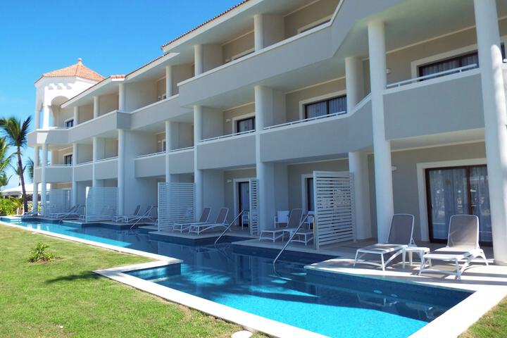 Hotel 55 of 64