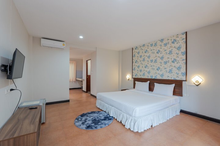 Room 52 of 127
