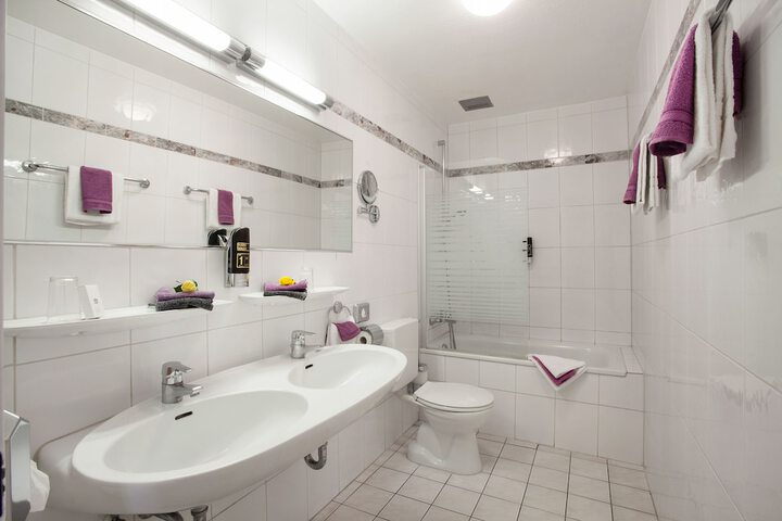Bath Photo