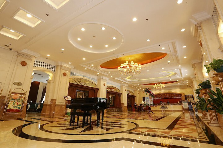 Lobby Entry