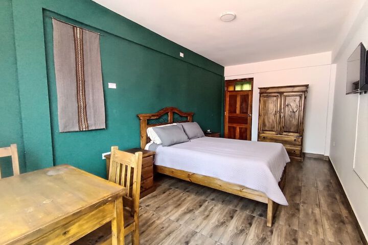 Room 8 of 35