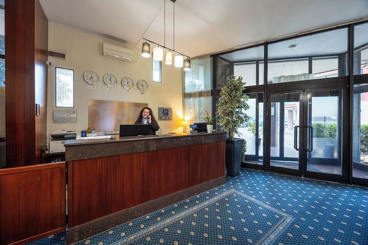 IH Hotels Milano Eur Trezzano sul Naviglio in Trezzano sul Naviglio