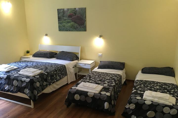 Room 15 of 35