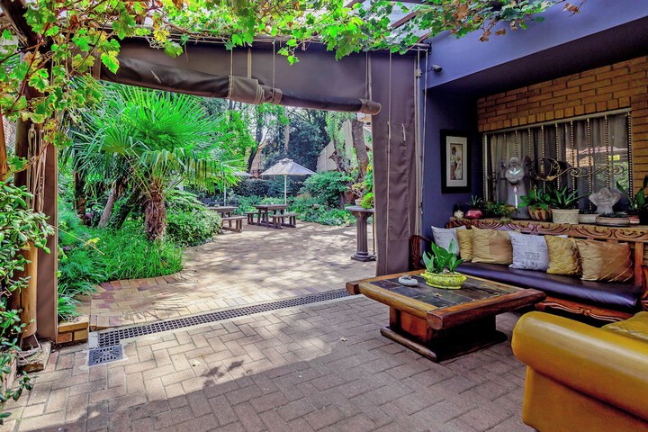 Terrace/Patio 74 of 76