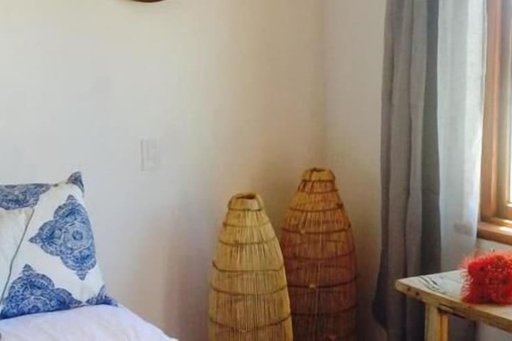 Room 11 of 17