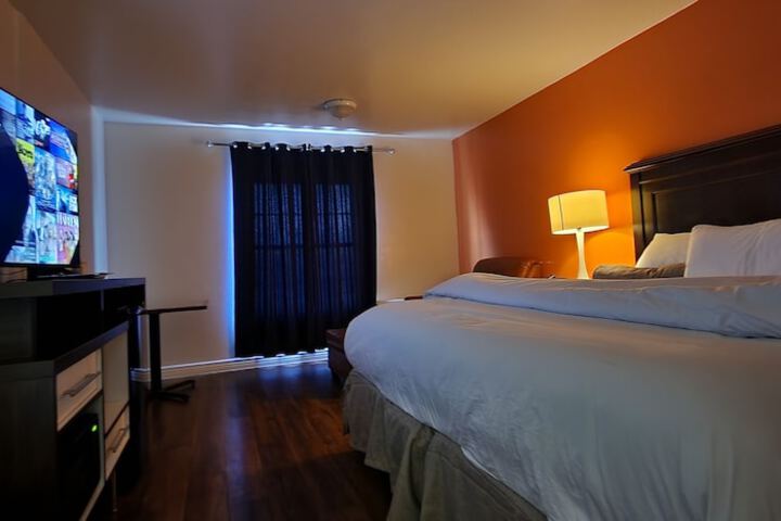 Room 16 of 57