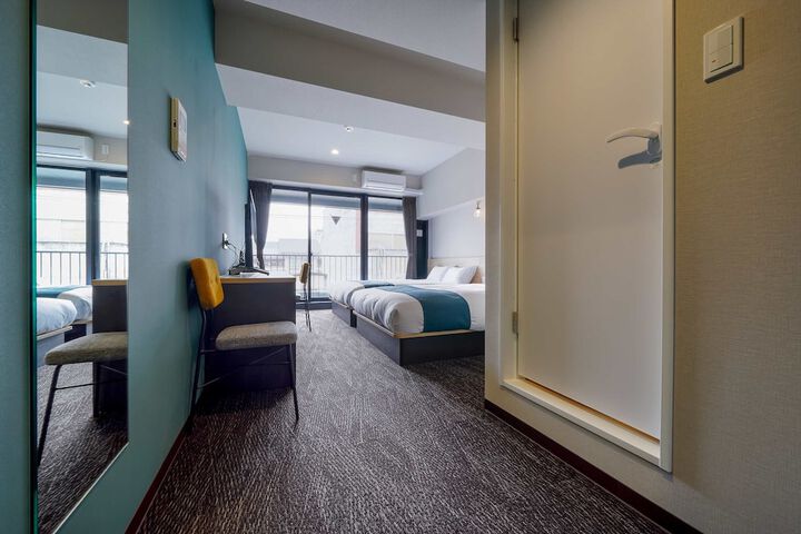 Room 20 of 146