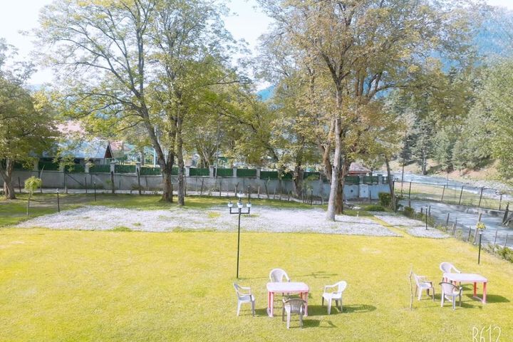 Property Grounds 51 of 81