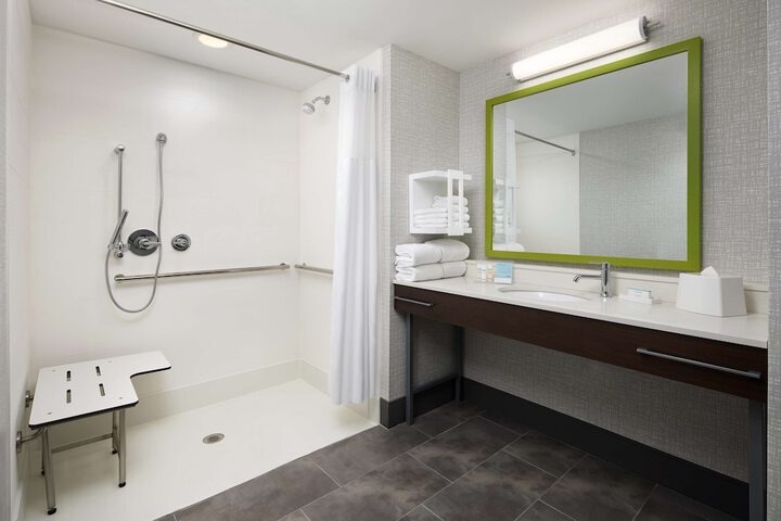 Bathroom shower