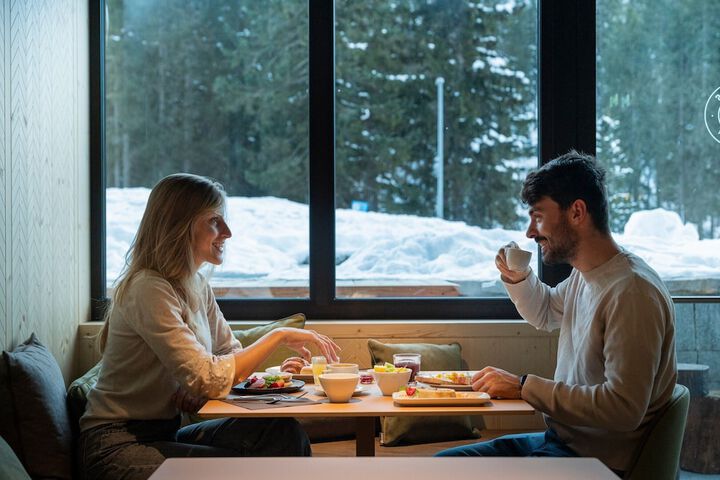 Dining 92 of 111