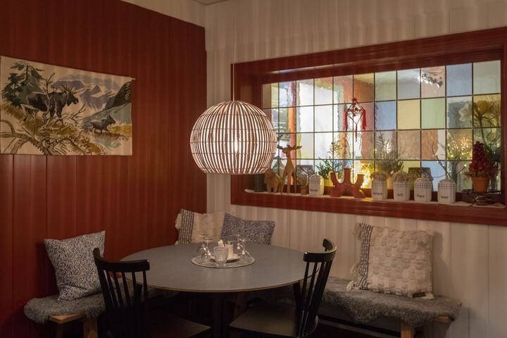 Dining 61 of 80