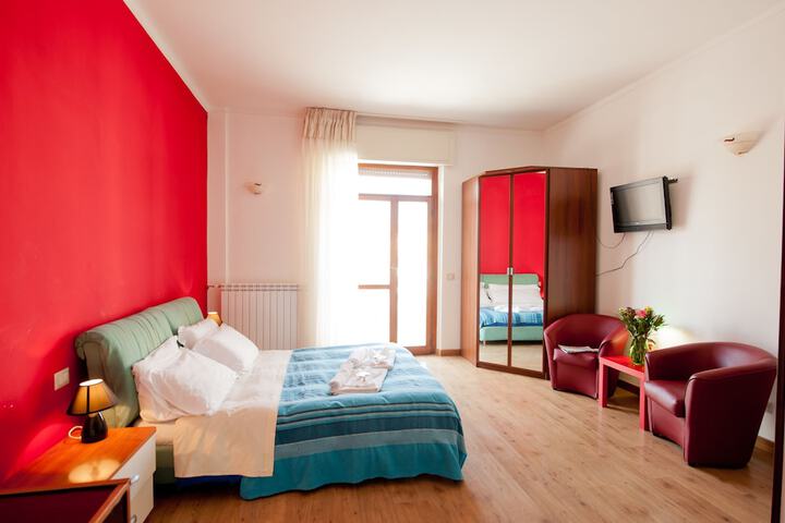 Room 2 of 50