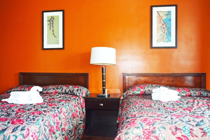 2 Double Beds (2 of 11)