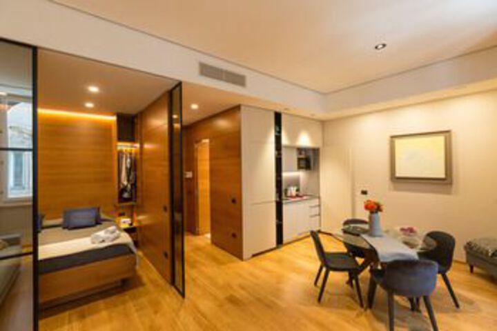 Room 132 of 149