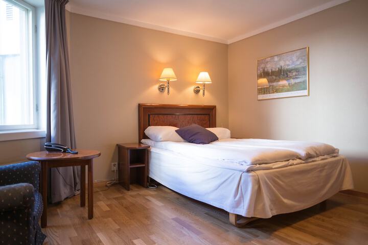 Room 3 of 30
