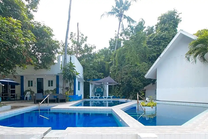 Pool 16 of 20