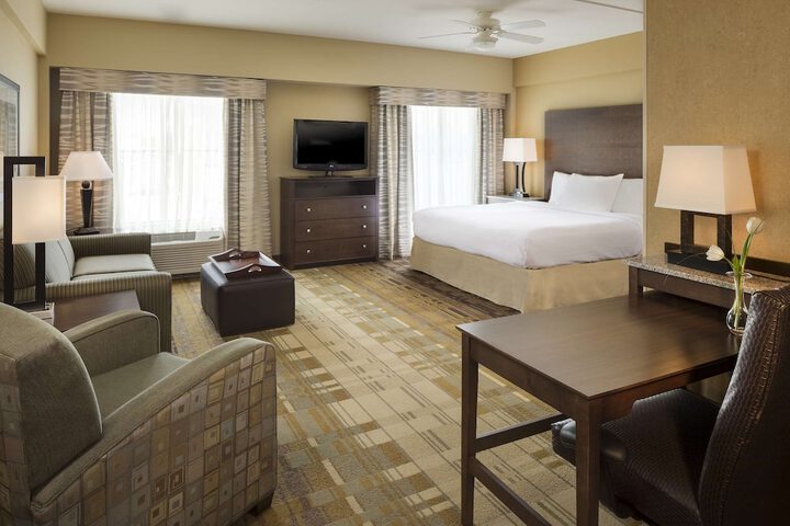 2 Queen Beds 1 Bedroom Suite (3 of 11)