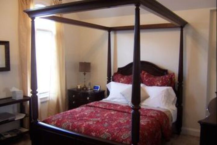 Guest Suite