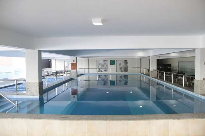 Pool 9 of 21