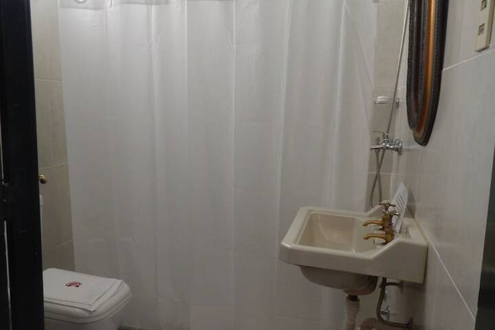 Room 45 of 81