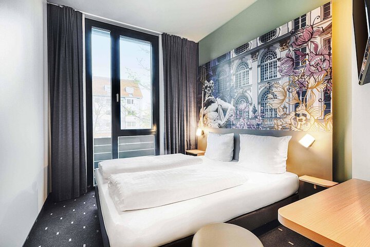 B & B Hotel München-Moosach in Munich