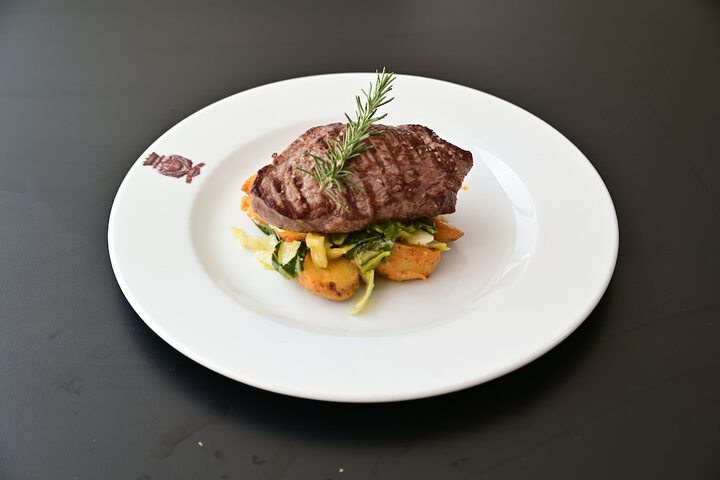 Dining 48 of 67
