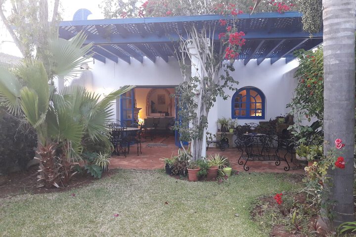 Hotel Entry