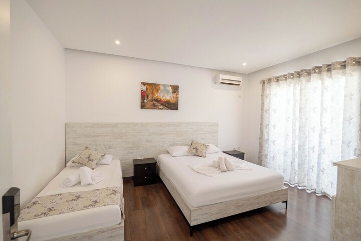 Room 20 of 86