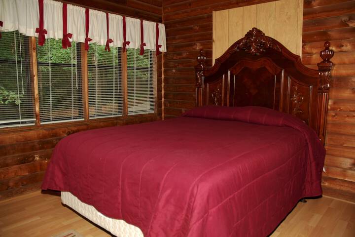 Room 3 of 32