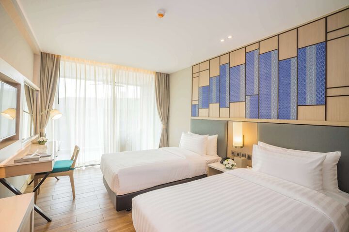 Room 32 of 110
