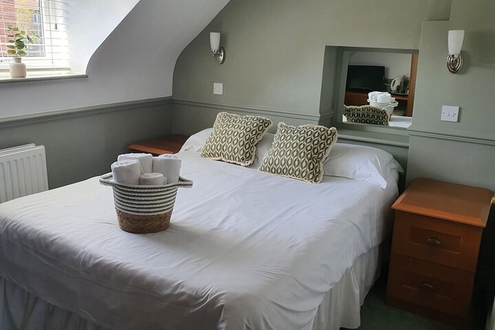 Room 6 of 39
