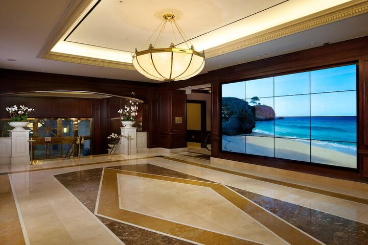 Hotel Interior 4 of 61