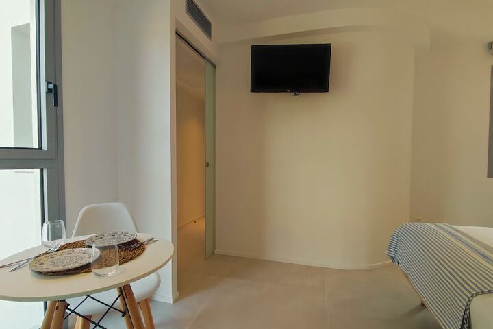 Room 11 of 53