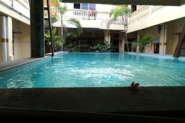 Pool 19 of 22