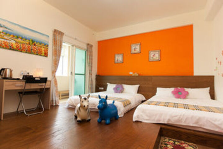 Room 15 of 27