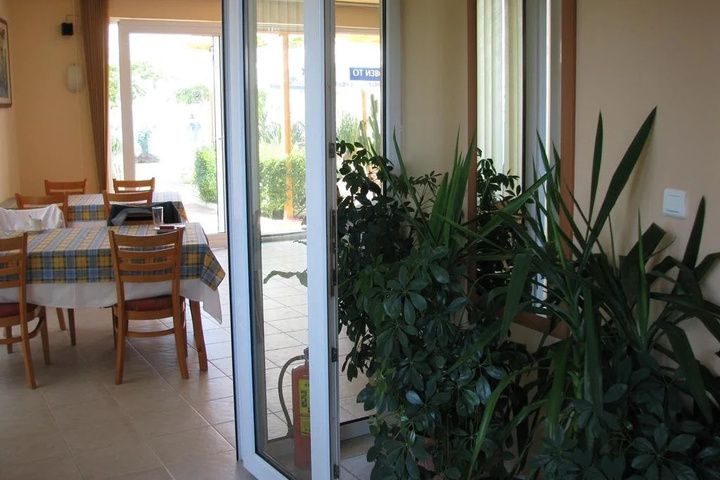 Terrace/Patio 7 of 20