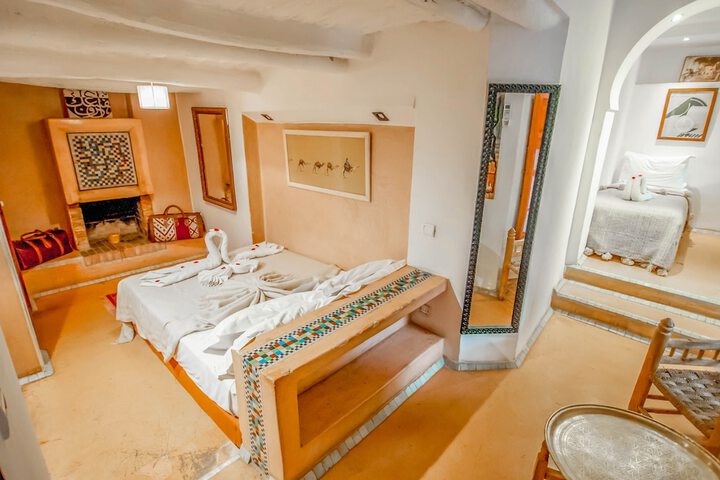 Room 10 of 75