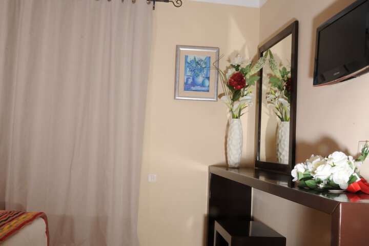 Room 31 of 103