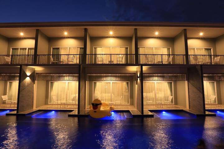 Pool 60 of 111