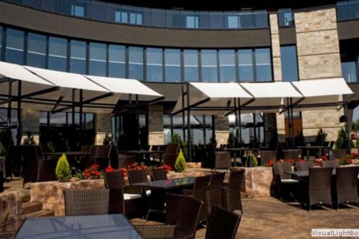 Face Hotel