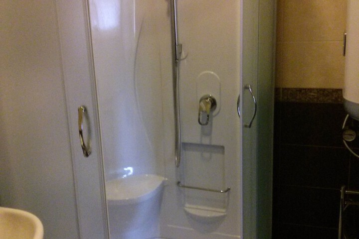 Room 35 of 37