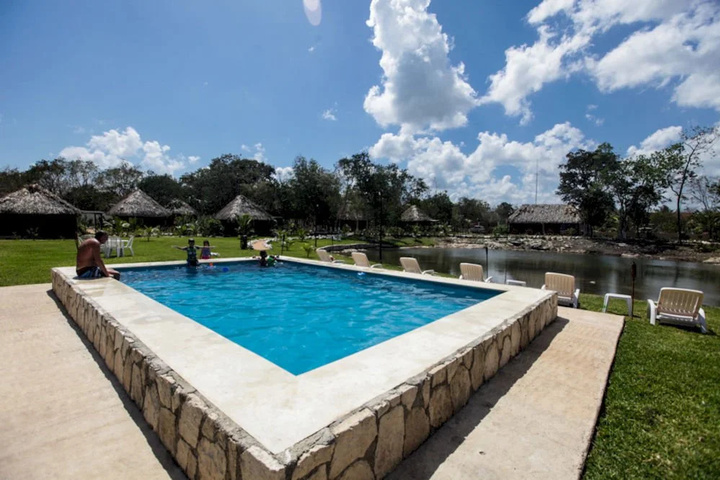 Pool 7 of 9