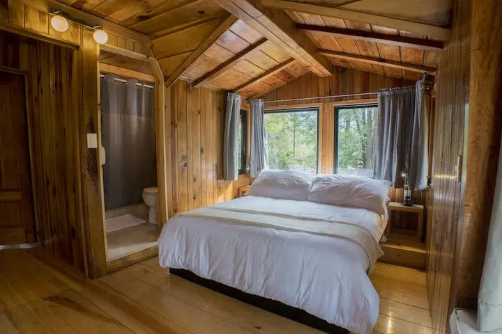Valle de Bravo Family Retreat Cabin Surrounded by Nature