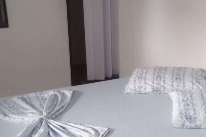Room 9 of 16