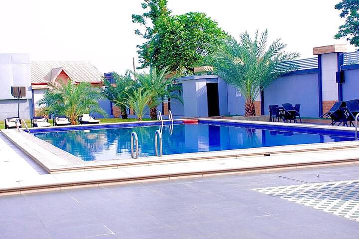 Hotel 96 of 102