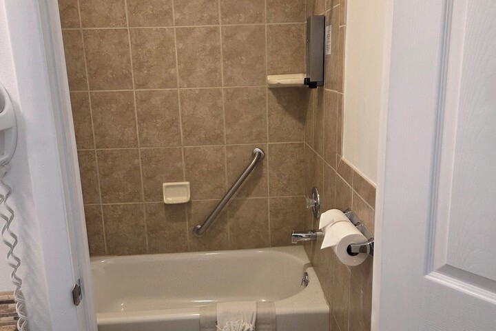 Room 44 of 59